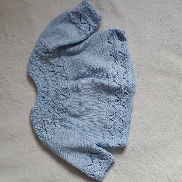 Handmade Knitted newborn sweater set - Picture 6 of 8